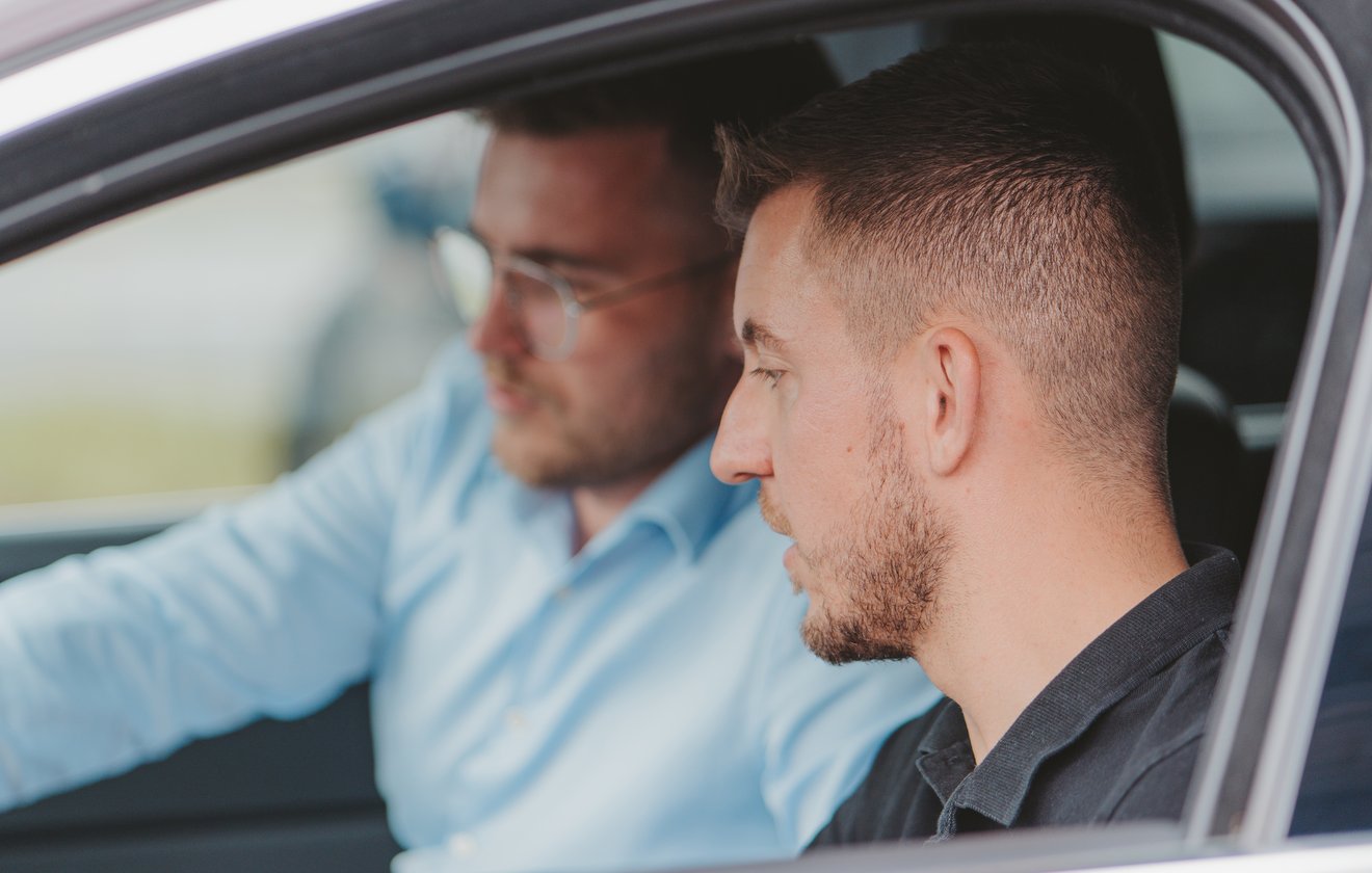 Lehrling Einzelhandel für die Fahrzeugdisposition